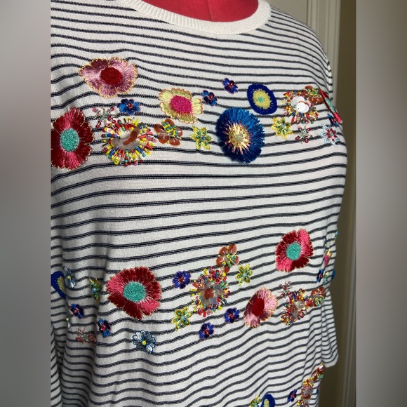 Talbots Floral Row Crewneck Sweater (L) - Picture 6 of 8